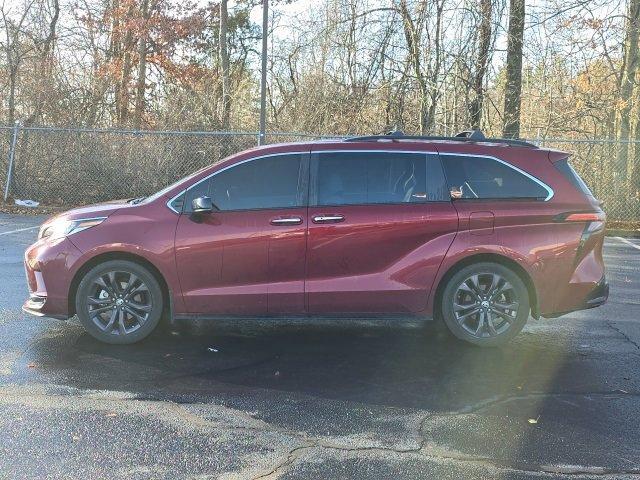 used 2022 Toyota Sienna car, priced at $42,900