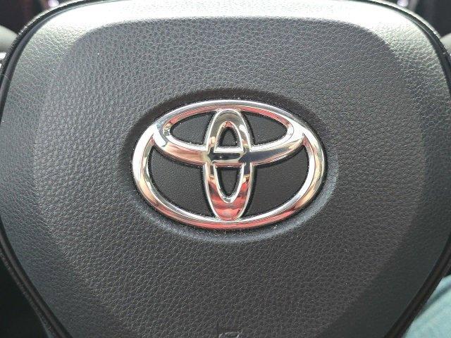 used 2021 Toyota RAV4 car, priced at $21,900