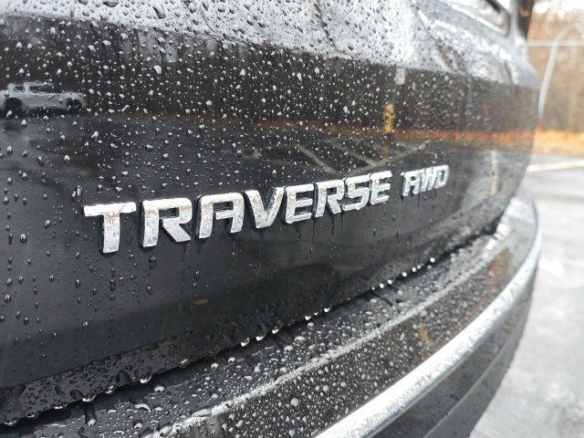 used 2023 Chevrolet Traverse car, priced at $40,500