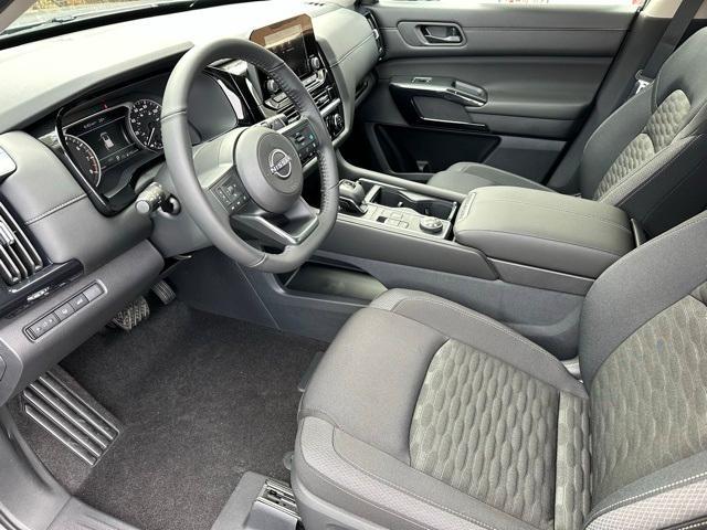 new 2025 Nissan Pathfinder car, priced at $44,410