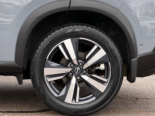 used 2022 Nissan Rogue car, priced at $27,680