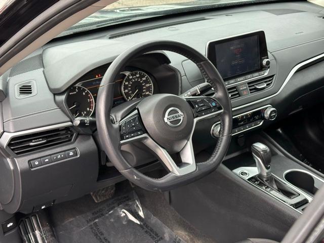 used 2019 Nissan Altima car, priced at $17,370