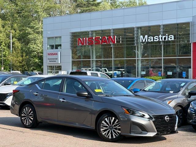 used 2024 Nissan Altima car, priced at $20,421