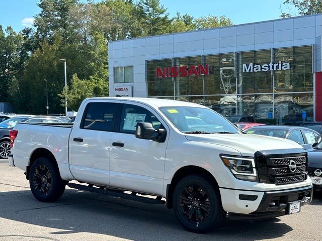 new 2024 Nissan Titan car, priced at $51,995