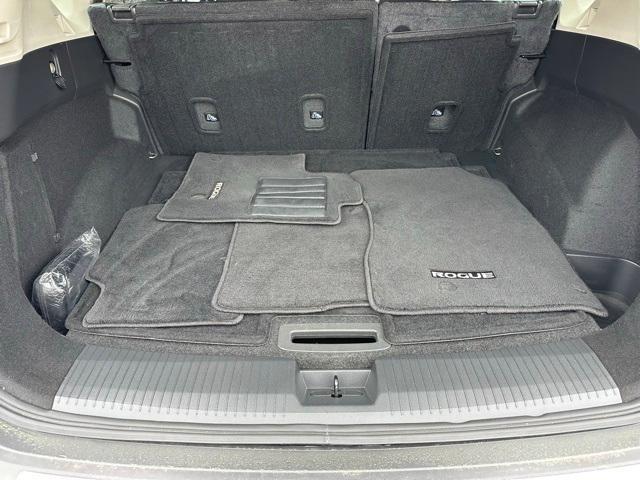 used 2022 Nissan Rogue car, priced at $27,466