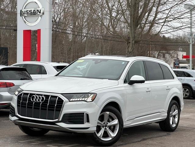 used 2024 Audi Q7 car, priced at $45,900