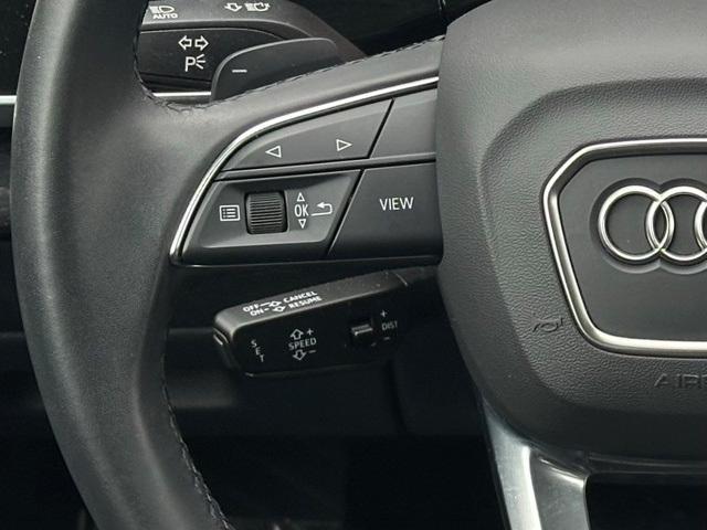 used 2024 Audi Q7 car, priced at $45,900