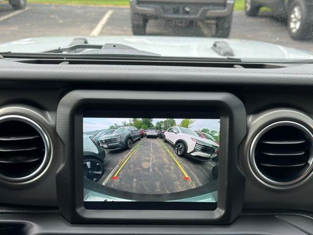 used 2022 Jeep Wrangler Unlimited car, priced at $36,407