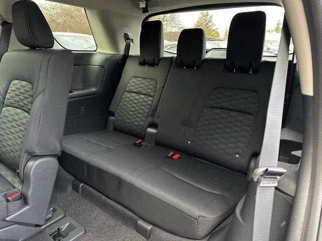 new 2025 Nissan Pathfinder car, priced at $38,775