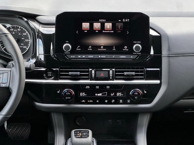 new 2025 Nissan Pathfinder car, priced at $38,775