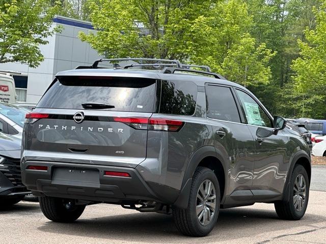 new 2025 Nissan Pathfinder car, priced at $38,775