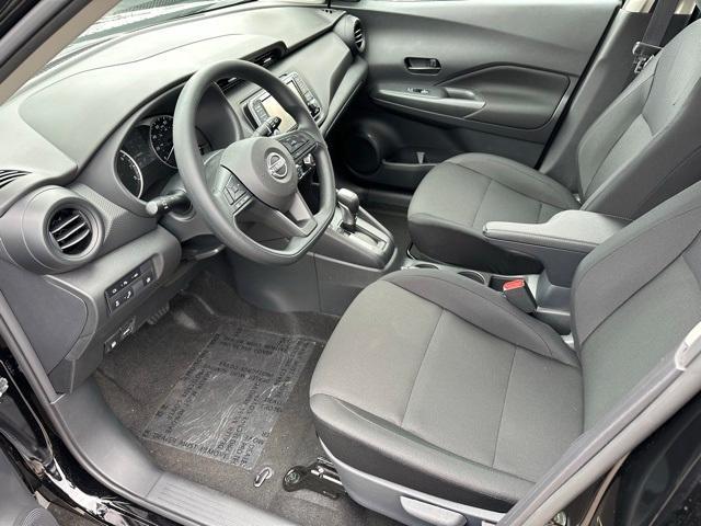 new 2025 Nissan Kicks Play car, priced at $23,760