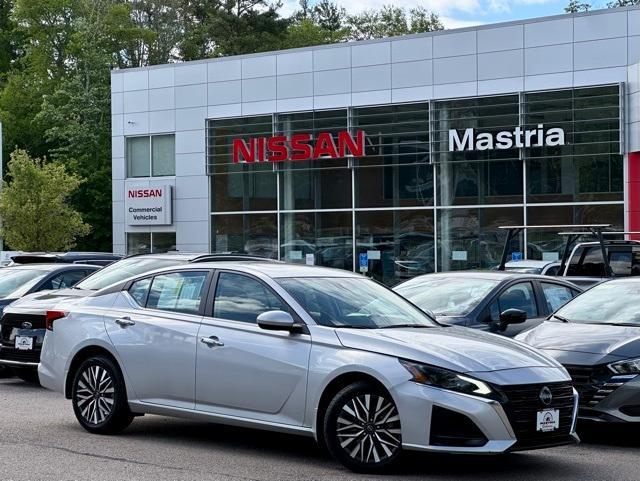 used 2023 Nissan Altima car, priced at $22,570