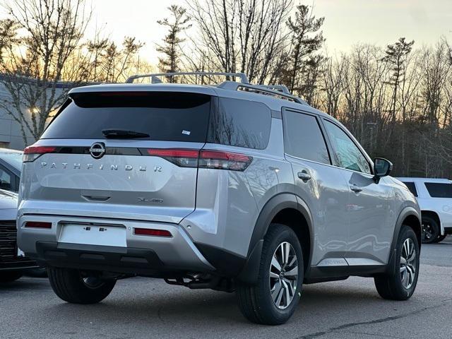 new 2025 Nissan Pathfinder car, priced at $47,960