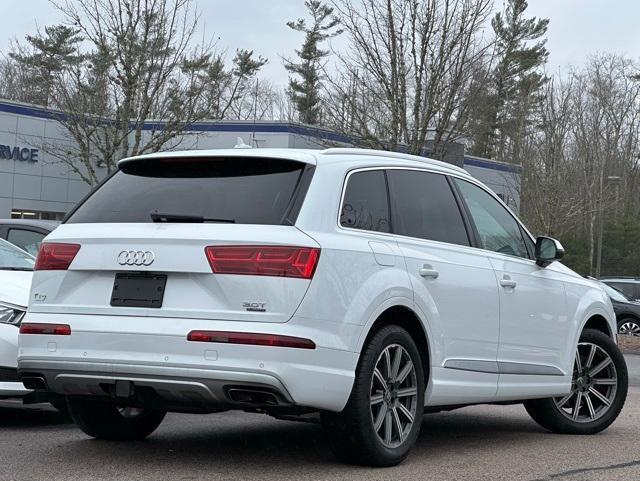 used 2018 Audi Q7 car, priced at $22,300