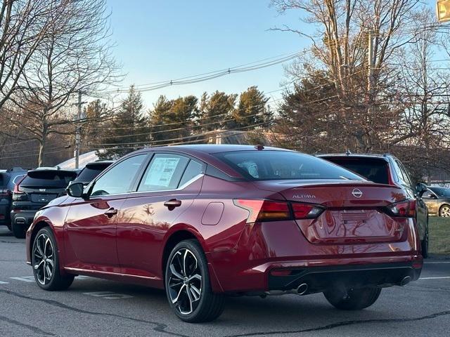 new 2025 Nissan Altima car, priced at $33,405