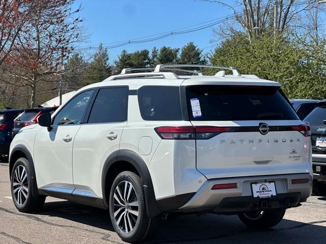 new 2024 Nissan Pathfinder car, priced at $47,995