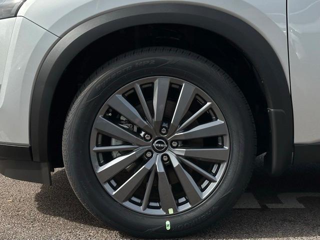 new 2025 Nissan Pathfinder car, priced at $45,999