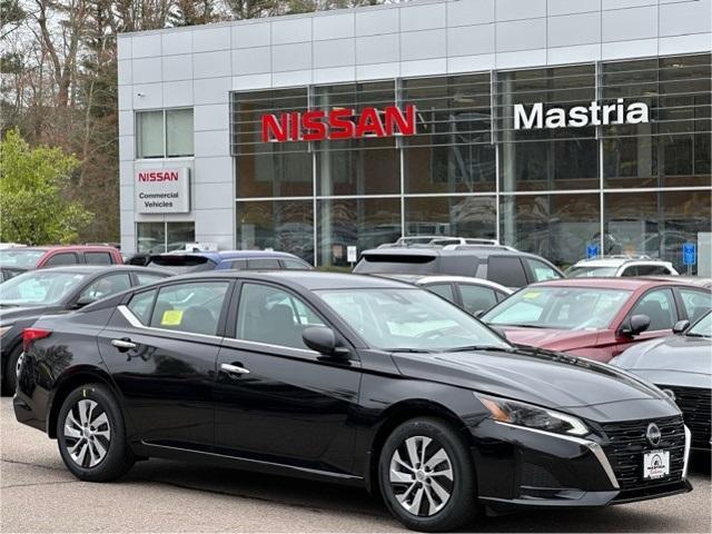 new 2025 Nissan Altima car, priced at $28,505