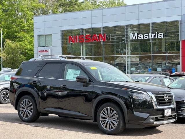 new 2025 Nissan Pathfinder car, priced at $44,725