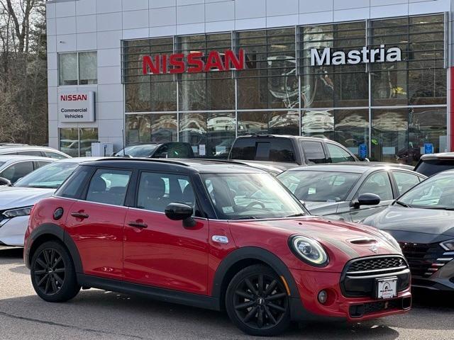 used 2021 MINI Hardtop car, priced at $19,000