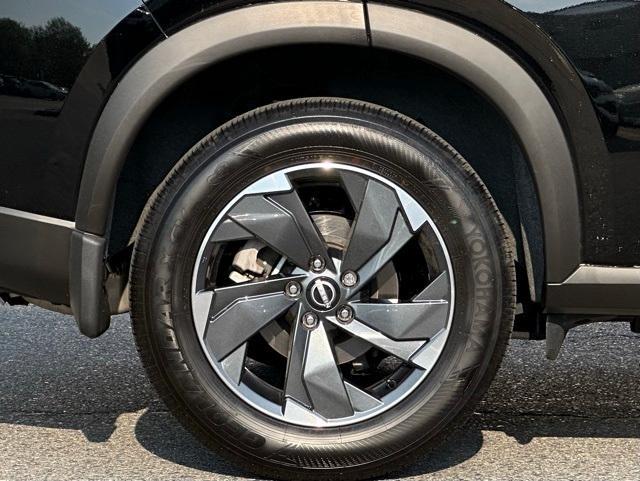 used 2024 Nissan Rogue car, priced at $28,500