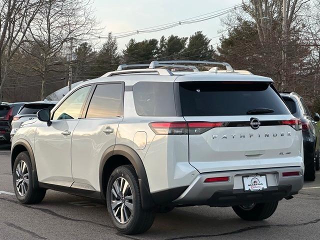 new 2024 Nissan Pathfinder car, priced at $47,825