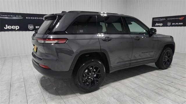 new 2025 Jeep Grand Cherokee car, priced at $38,358