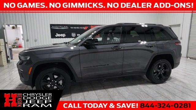 new 2025 Jeep Grand Cherokee car, priced at $45,662