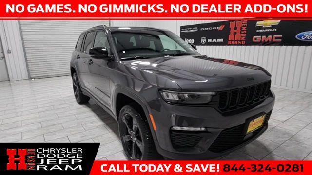 new 2025 Jeep Grand Cherokee car, priced at $45,662