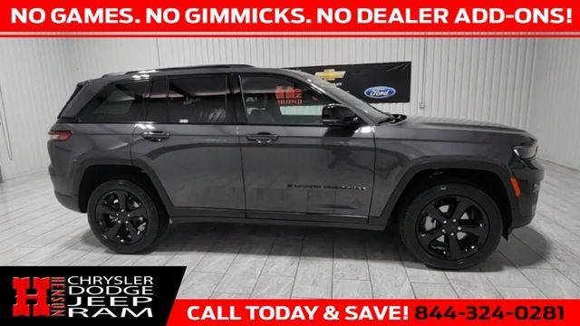 new 2025 Jeep Grand Cherokee car, priced at $45,662