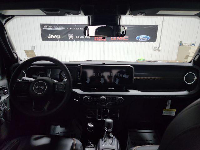 new 2025 Jeep Gladiator car, priced at $43,651