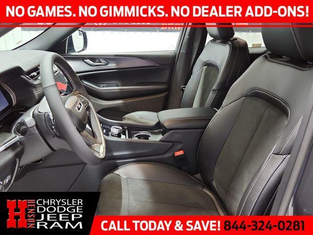 new 2025 Jeep Grand Cherokee car, priced at $35,307