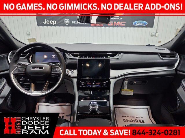 new 2025 Jeep Grand Cherokee car, priced at $35,307