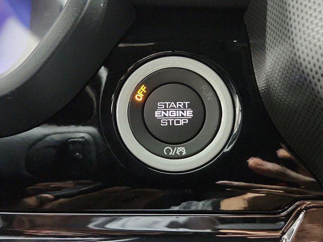 new 2025 Ram 1500 car, priced at $79,632
