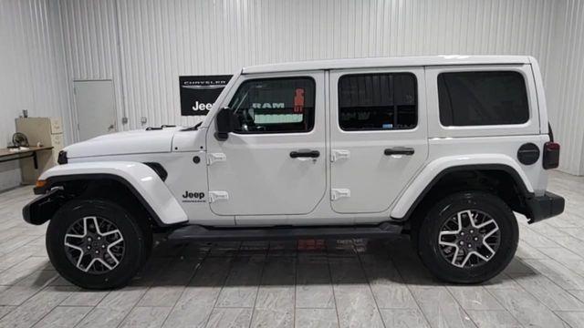 new 2025 Jeep Wrangler car, priced at $48,580