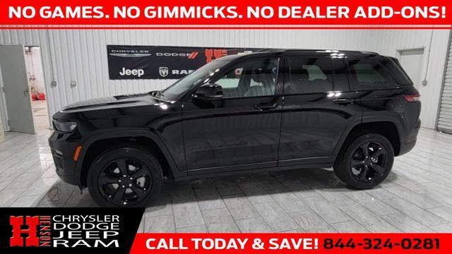new 2025 Jeep Grand Cherokee car, priced at $43,962