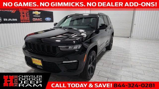new 2025 Jeep Grand Cherokee car, priced at $43,962