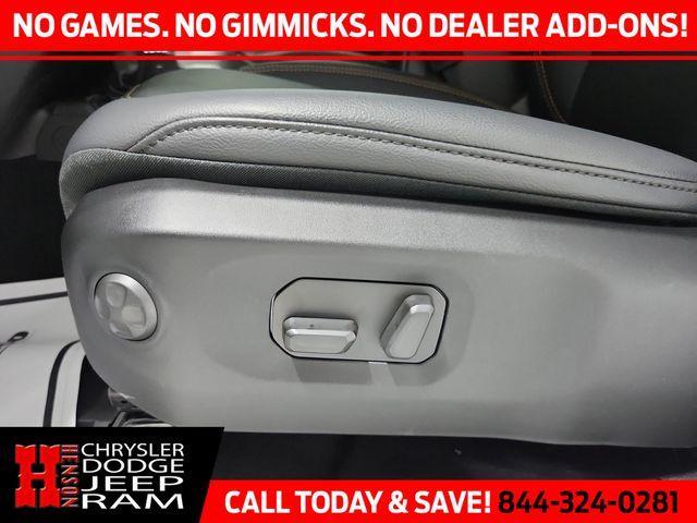 new 2025 Jeep Gladiator car, priced at $43,434