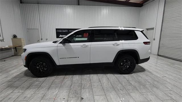 new 2025 Jeep Grand Cherokee L car, priced at $41,679