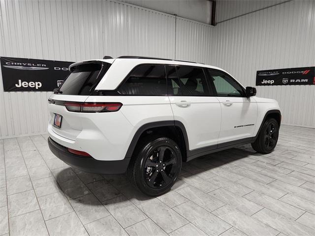 new 2024 Jeep Grand Cherokee car, priced at $41,116