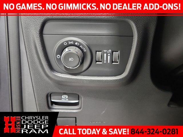new 2025 Jeep Grand Cherokee L car, priced at $47,013