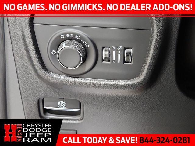 new 2025 Jeep Grand Cherokee L car, priced at $37,657