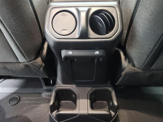 new 2025 Jeep Wrangler car, priced at $48,698