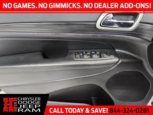used 2021 Jeep Grand Cherokee car, priced at $23,392