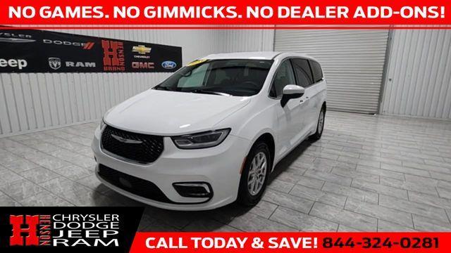 used 2023 Chrysler Pacifica car, priced at $21,198