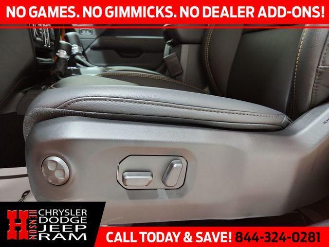 new 2025 Jeep Gladiator car, priced at $44,240