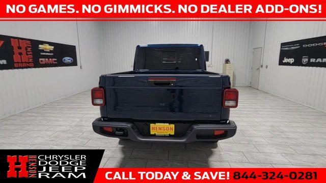 new 2025 Jeep Gladiator car, priced at $45,367