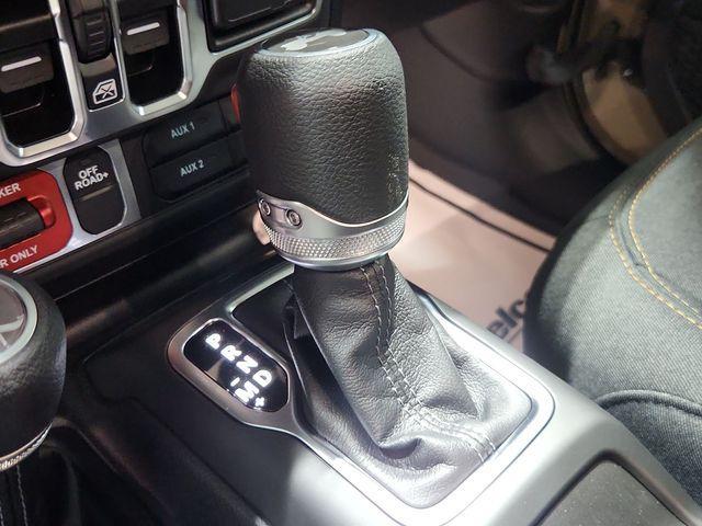 new 2025 Jeep Wrangler car, priced at $47,476