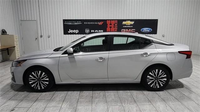 used 2023 Nissan Altima car, priced at $17,597